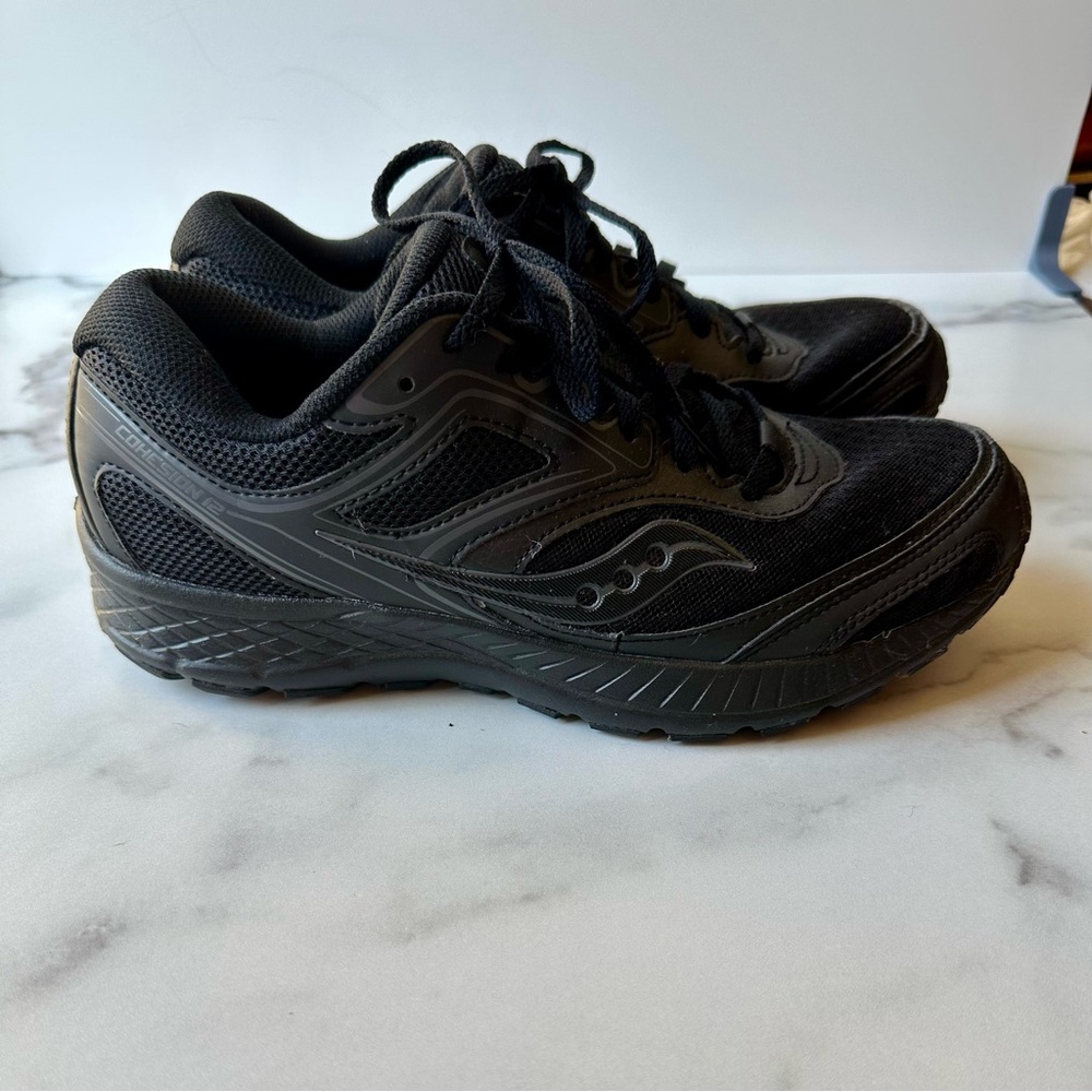 Saucony Women’s Versafoam Cohesion 12 Running Shoes – Black